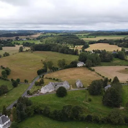 Le Buron Des Loups Soulages-Bonneval